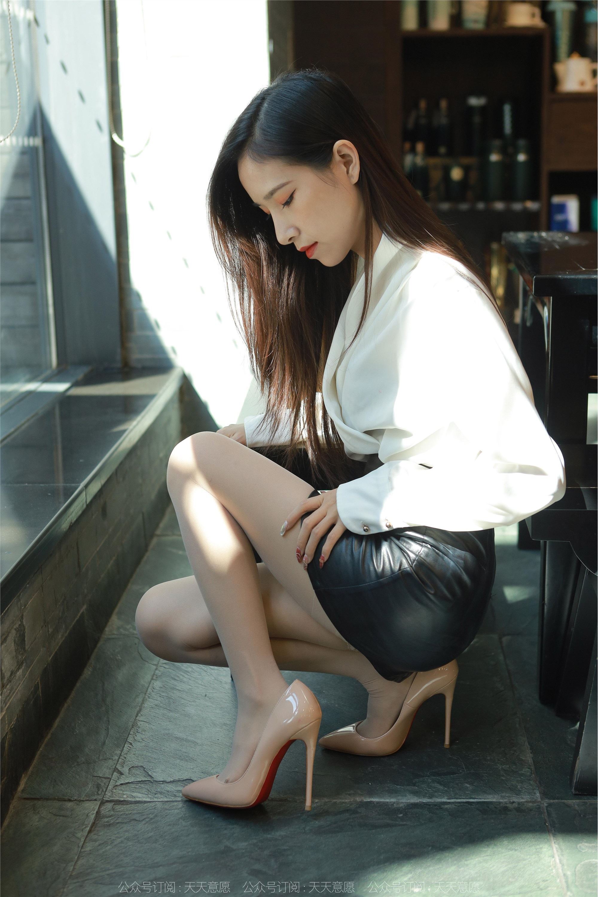 IESS异思趣向  2022.11.15 丝享家 1269 美子《裸色高跟》